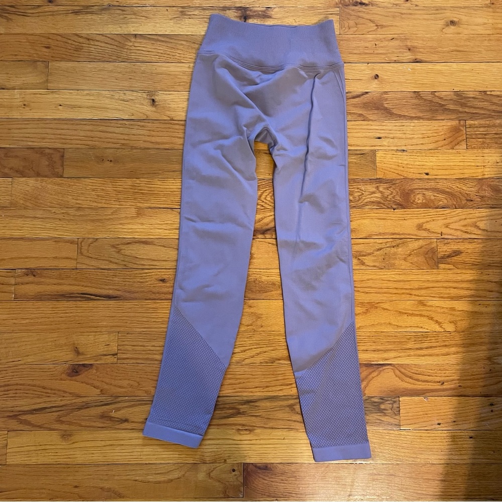 Women’s Lululemon Seamless Leggings